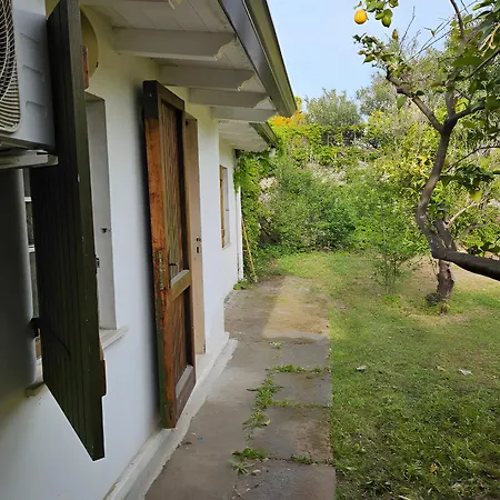 Holiday home Monolocale Melograno